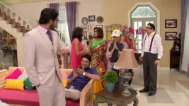 Aaj Aari Kal Bhab S01E20 Piku prepares a presentation Full Episode