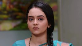 Aboli (star pravah) S01 E311 Aboli Begins to Worry