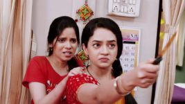 Aboli (star pravah) S01E107 Aboli Saves Ragini Full Episode