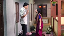 Aboli (star pravah) S01E203 Aboli Threatens Soham Full Episode