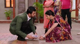 Aboli (star pravah) S01E299 Phulwa Succeeds in Her Plan Full Episode