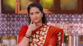 Aboli (star pravah) S01E303 Nita Saves Phulwa Full Episode