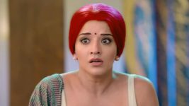 Adhe Kangal S01E71 Mohini in Deep Trouble Full Episode