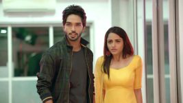 Adhe Kangal S01E72 Piya and Ansh in Trouble Full Episode