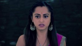 Avey Kallu S01E278 Priya's Life at Stake Full Episode