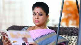 Bharathi Kannamma S01E109 Soundharya's Stern Decision Full Episode