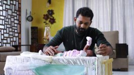 Bharathi Kannamma S01E368 Barathi Pampers the Newborn Full Episode