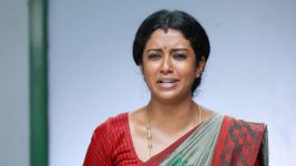 Bharathi Kannamma S01E415 Kannamma Is Worried about Venu Full Episode