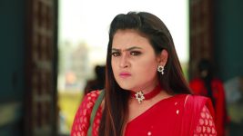 Bharathi Kannamma S01E459 Venba on a Mission Full Episode