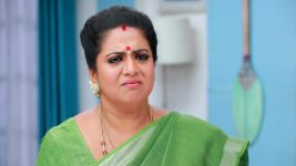 Bharathi Kannamma S01E494 Soundharya Gets Worried Full Episode