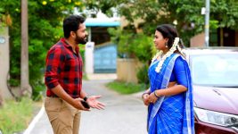 Bharathi Kannamma S01E514 Barathi Shocks Venba Full Episode