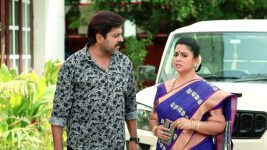 Bharathi Kannamma S01E518 Soundharya Gets Worried Full Episode