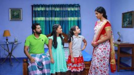 Bharathi Kannamma S01E559 Barathi Spends Time with the Kids Full Episode