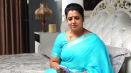 Bharathi Kannamma S01E91 Soundharya Meets Anjali Full Episode
