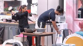 Bigg Boss (Colors tv) S13E77 15th January 2020 Full Episode