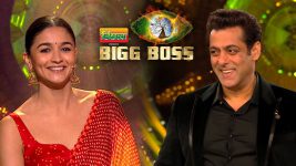 Bigg Boss (Colors tv) S15E85 25th December 2021 Full Episode