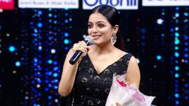 Bigg Boss Jodigal S01E10 Janani Graces the Show Full Episode