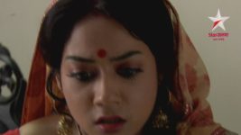 Bodhuboron S05E16 Kanak calls Satyaki Full Episode