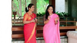 Chelleli Kaapuram S01E294 Pournami Is Joyful Full Episode