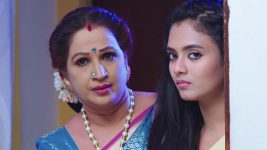 Chelleli Kaapuram S01E509 Pournami's Cunning Games Full Episode