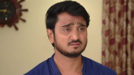 Chelleli Kaapuram S01E95 Praveen Is Guilt-ridden Full Episode