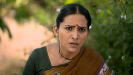 Chotya Bayochi Mothi Swapna S01 E53 Archana Messes Up