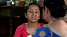 Chotya Bayochi Mothi Swapna S01E26 Police Station Kassa Jayecha? Full Episode