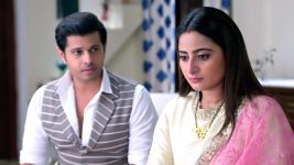 Ghum Hai Kisikey Pyaar Mein S01 E678 Pakhi Is Distressed