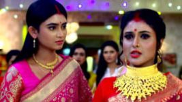 Jagadhatri S01E33 30th September 2022 Full Episode