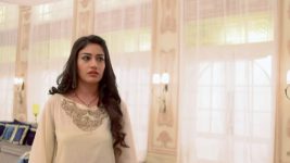 Kadhala Kadhala S01E298 Anika Stays Away from Shiva Full Episode