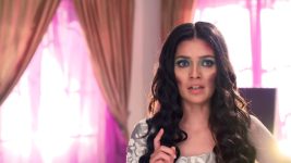 Kadhala Kadhala S01E308 Bhavya Searches for the Lost Locket Full Episode