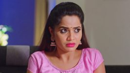 Karthika Deepam S01E1015 Karthik Questions Deepa Full Episode