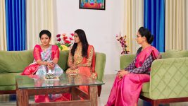 Karthika Deepam S01E1344 Swapna Humiliates Hima Full Episode