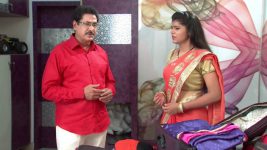 Karthika Deepam S01E166 Anand Rao Confronts Shravya Full Episode