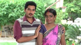 Karthika Deepam S01E246 Karthik Saves Deepa's Life Full Episode