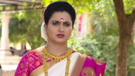 Karthika Deepam S01E338 Soundarya Saves the Day Full Episode