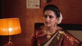 Karthika Deepam S01E372 Soundarya Misleads Aditya Full Episode