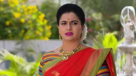 Karthika Deepam S01E439 Soundarya Gets Suspicious Full Episode