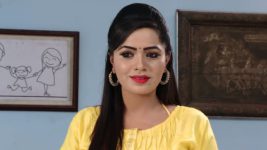 Karthika Deepam S01E509 Mounitha at Deepa's House Full Episode