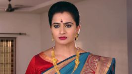 Karthika Deepam S01E519 Shravya Questions Soundarya Full Episode