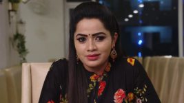 Karthika Deepam S01E611 Mounitha in a Happy Place Full Episode