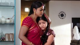 Karthika Deepam S01E864 Deepa Makes a Decision Full Episode