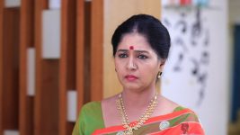 Lakshana S01E139 22nd February 2022 Full Episode