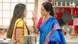 Lek Mazhi Ladki S01E11 Iravati Slaps Meera Full Episode