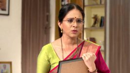 Lek Mazhi Ladki S01E38 Iravati Recollects her Past Full Episode