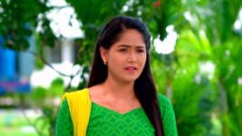 Meenakshi Ponnunga S01E10 12th August 2022 Full Episode