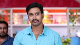 Nenjam Marapathillai S01E223 Arjun Meets His Family Full Episode