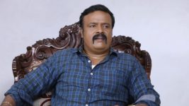 Nenjam Marapathillai S01E261 Madhavi's Brother Hatches a Plan Full Episode