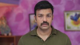 Nenjam Marapathillai S01E97 Vikram's Humble Request Full Episode