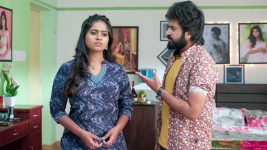 Perazhagi S01E438 15th October 2019 Full Episode